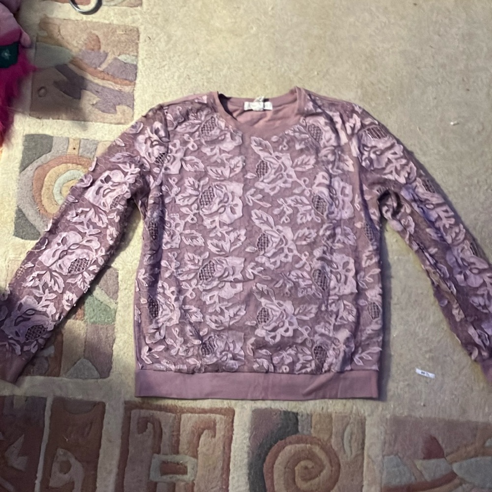 Dusty rose colored sweatshirt medium women’s